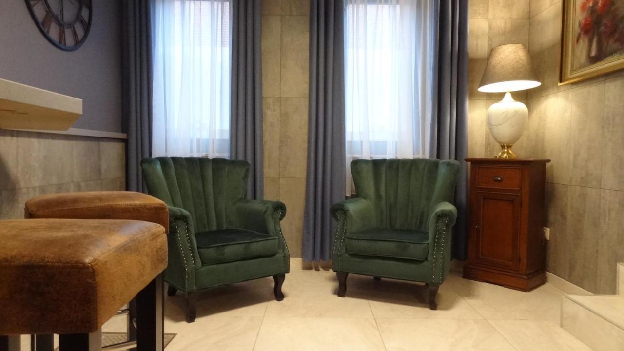 Filsdeger Haz - Central Rooms & Apartmans מראה חיצוני תמונה